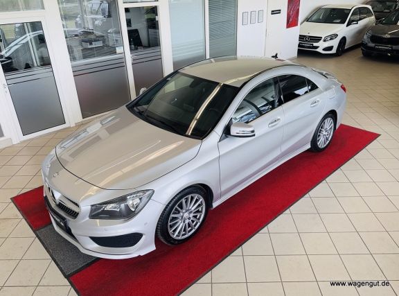 Mercedes-Benz CLA 180 Coupe AMG-Line